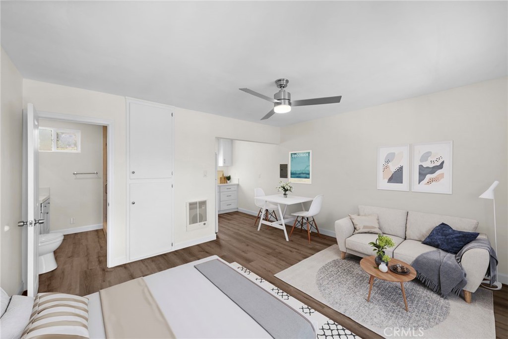 326 N Coast F