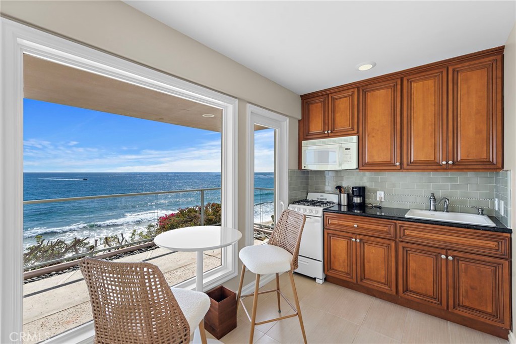 603 S Coast C