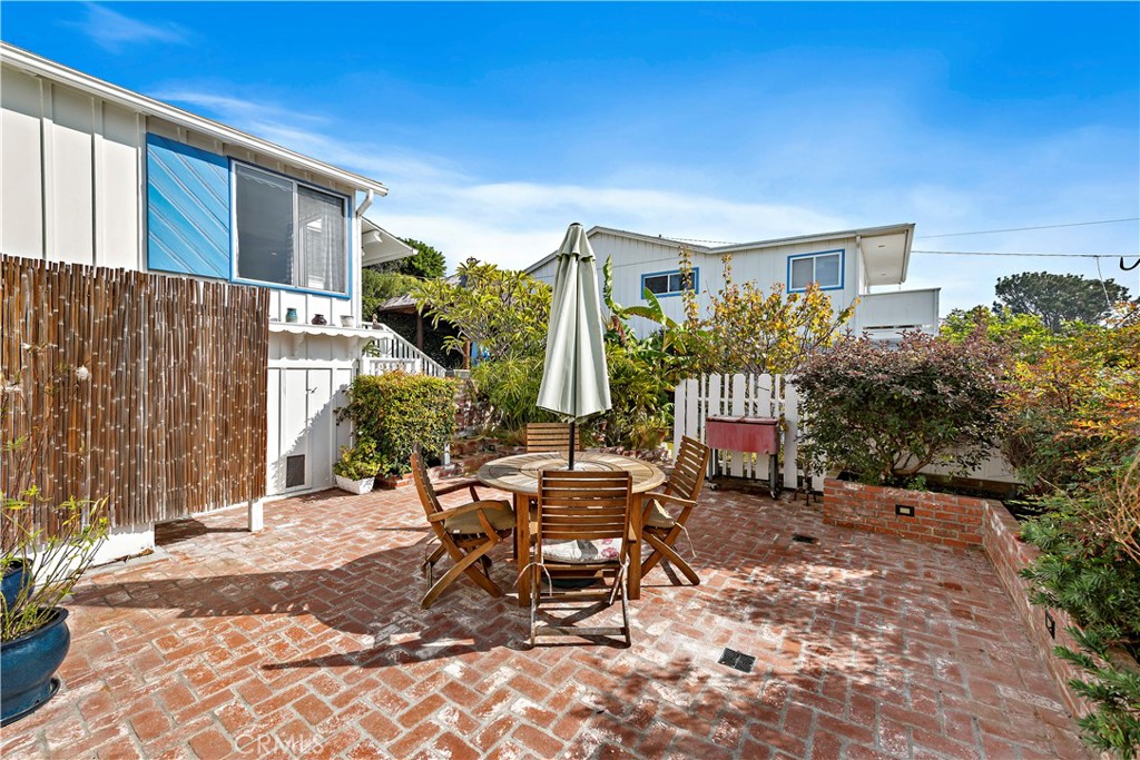 483 Aster Street Front