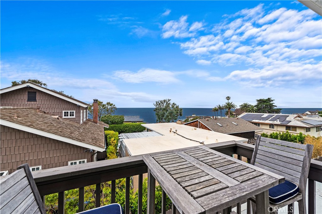 2175 S Coast 13
