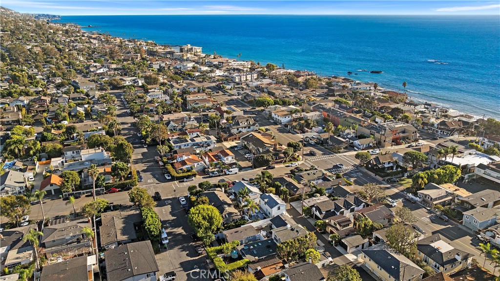 1055 Catalina