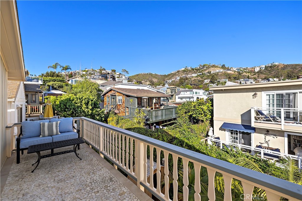 129 SUNSET Terrace