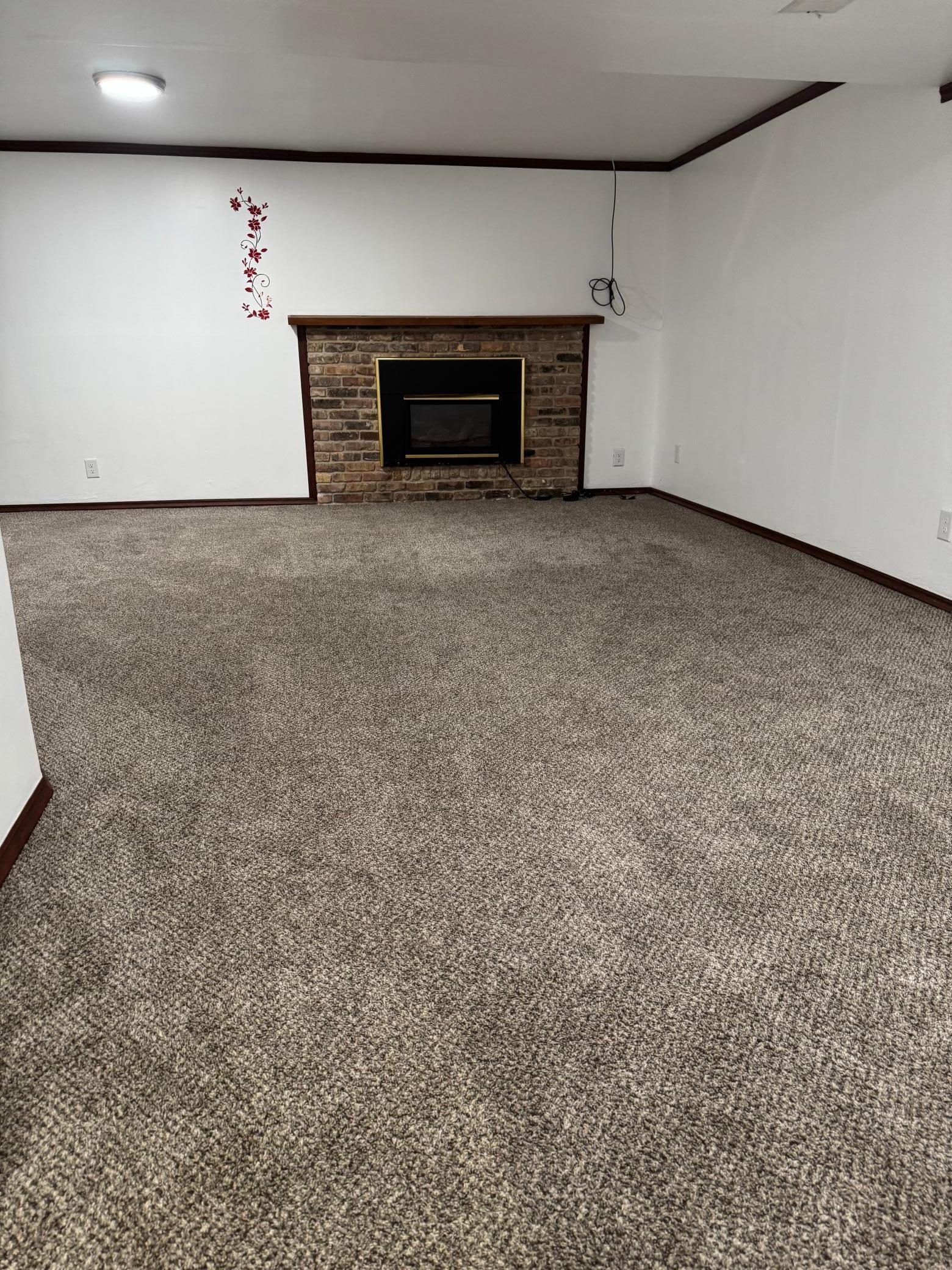 9913 Little Road
