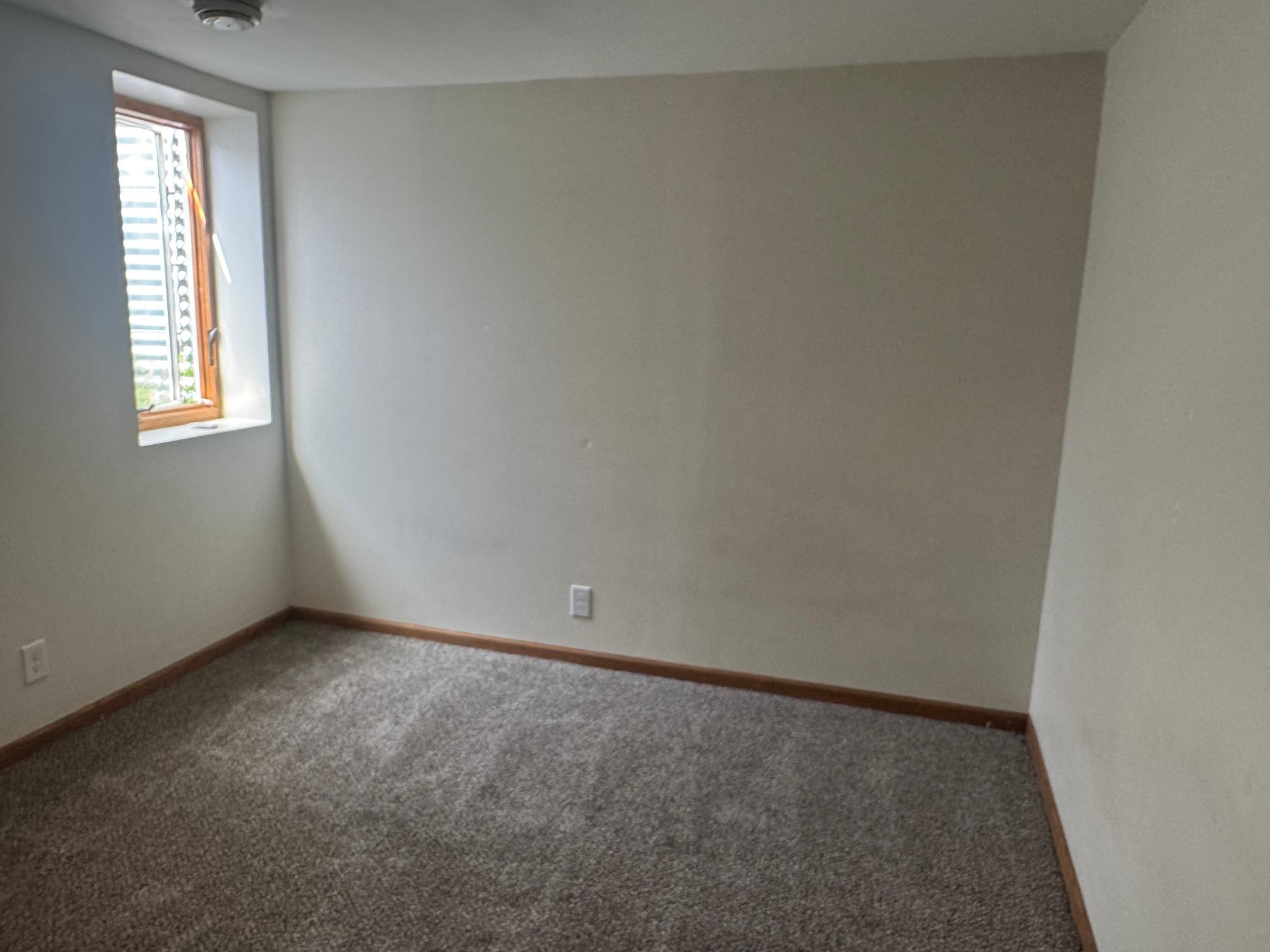 9913 Little Road