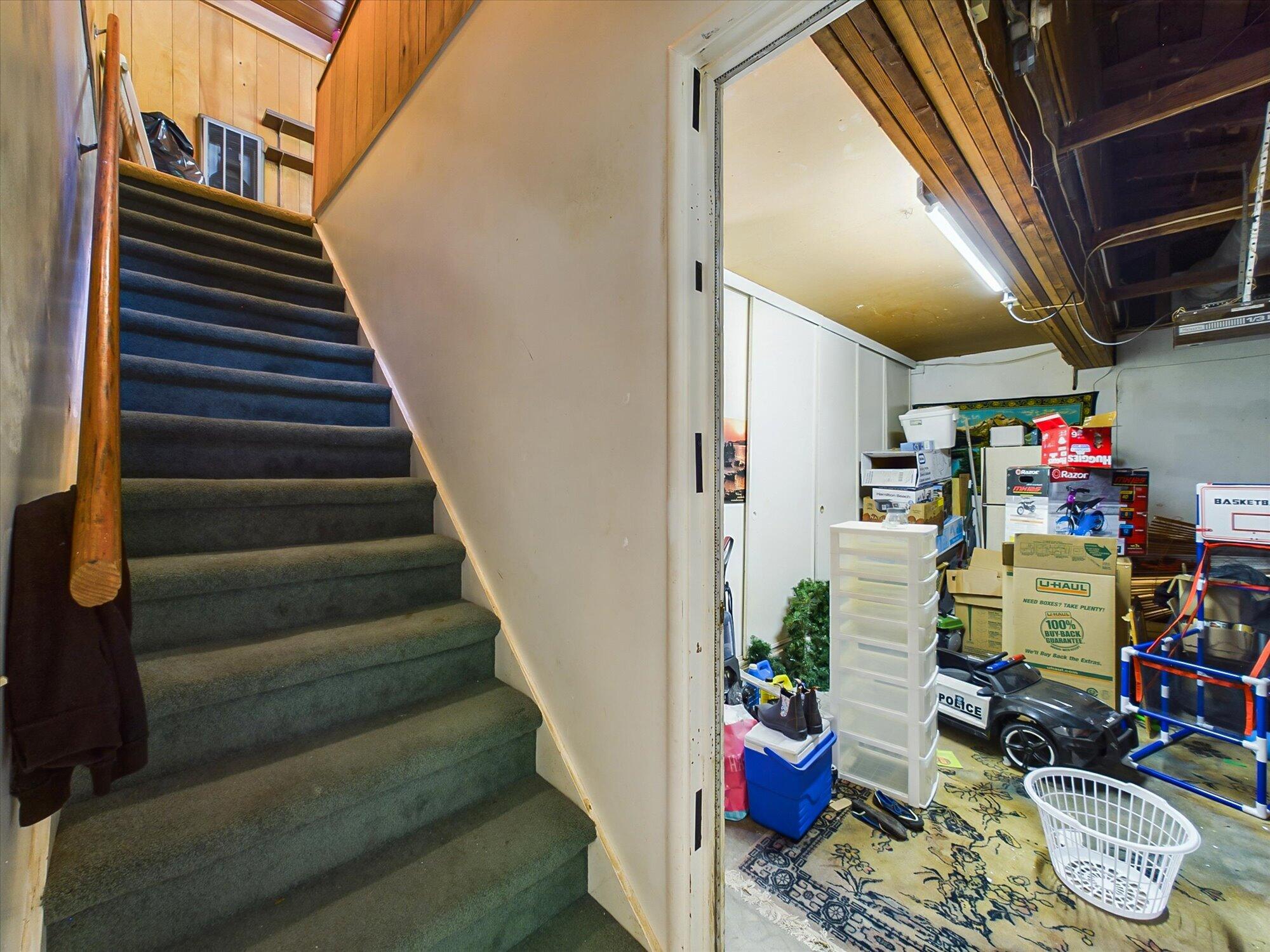 1636 Beverly Drive