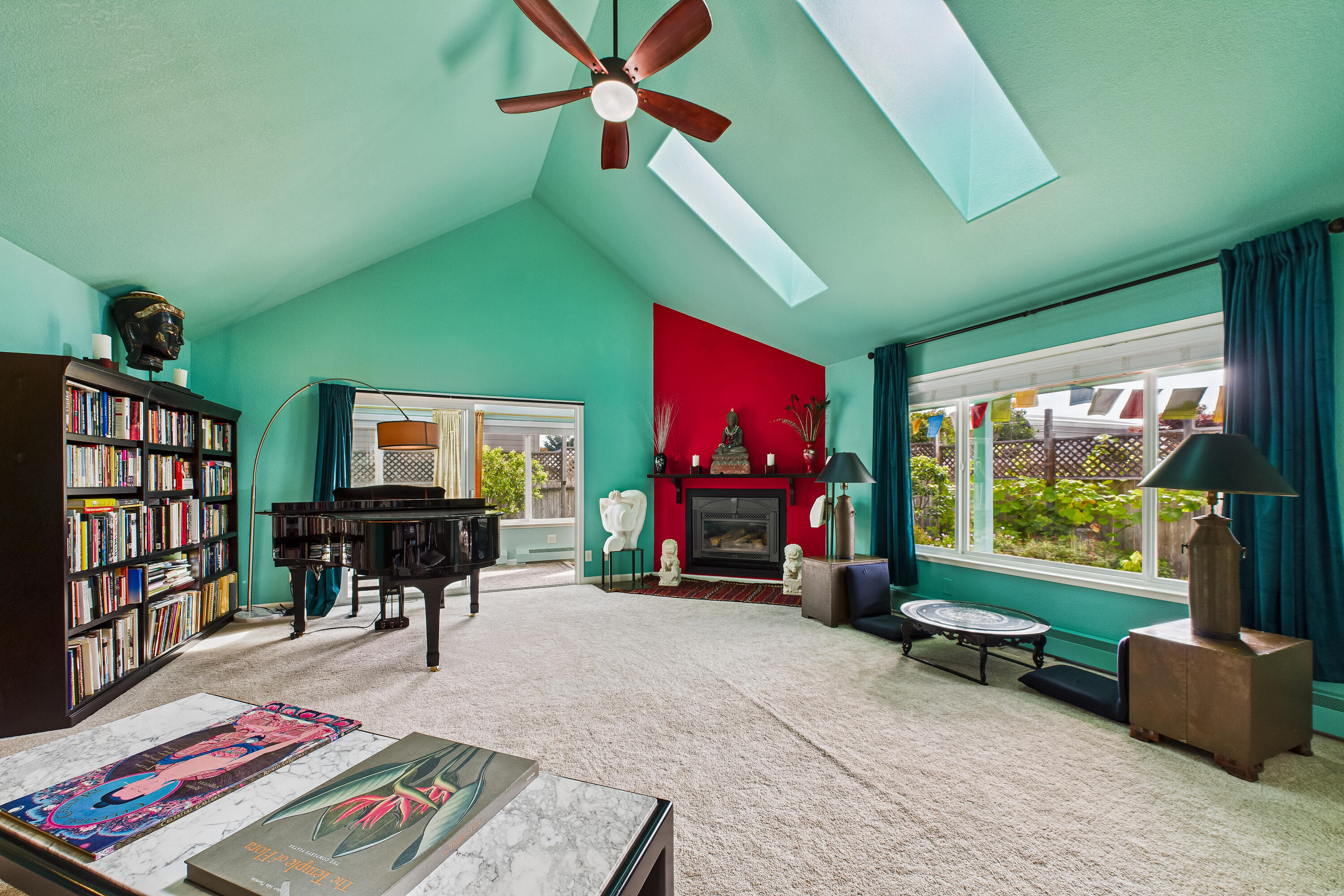2090 Crystal Way, McKinleyville