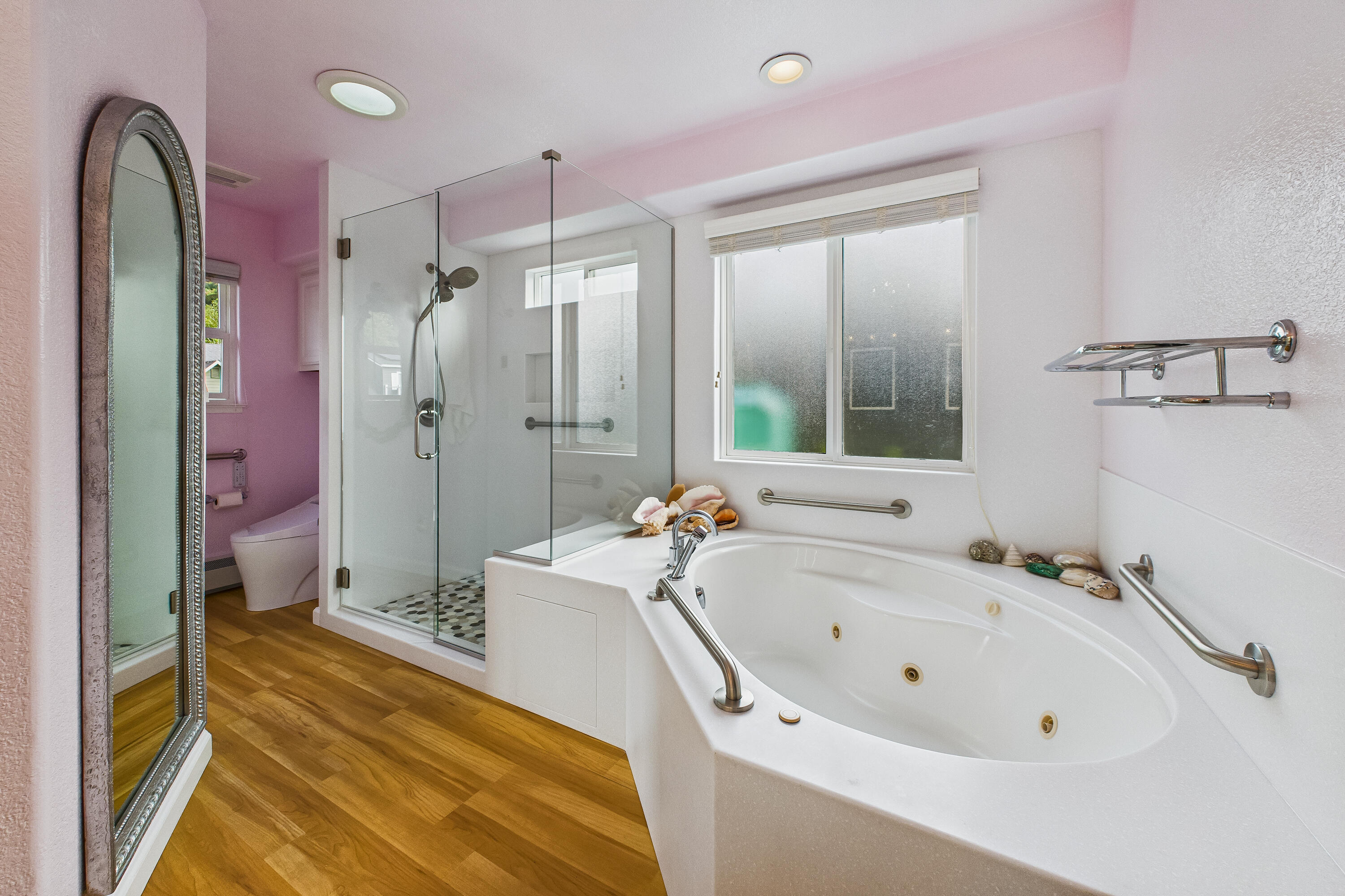 2090 Crystal Way, McKinleyville