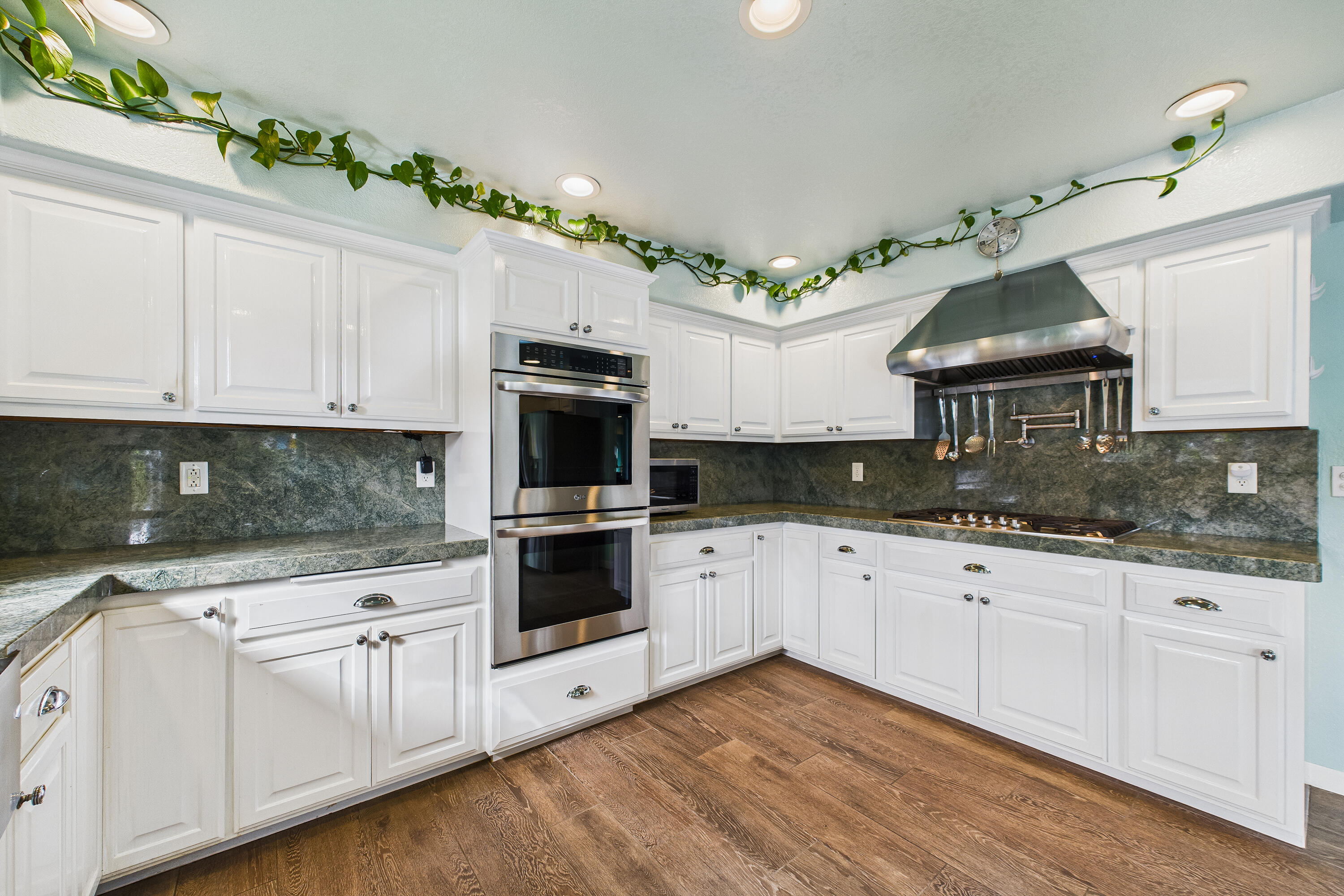 2090 Crystal Way, McKinleyville