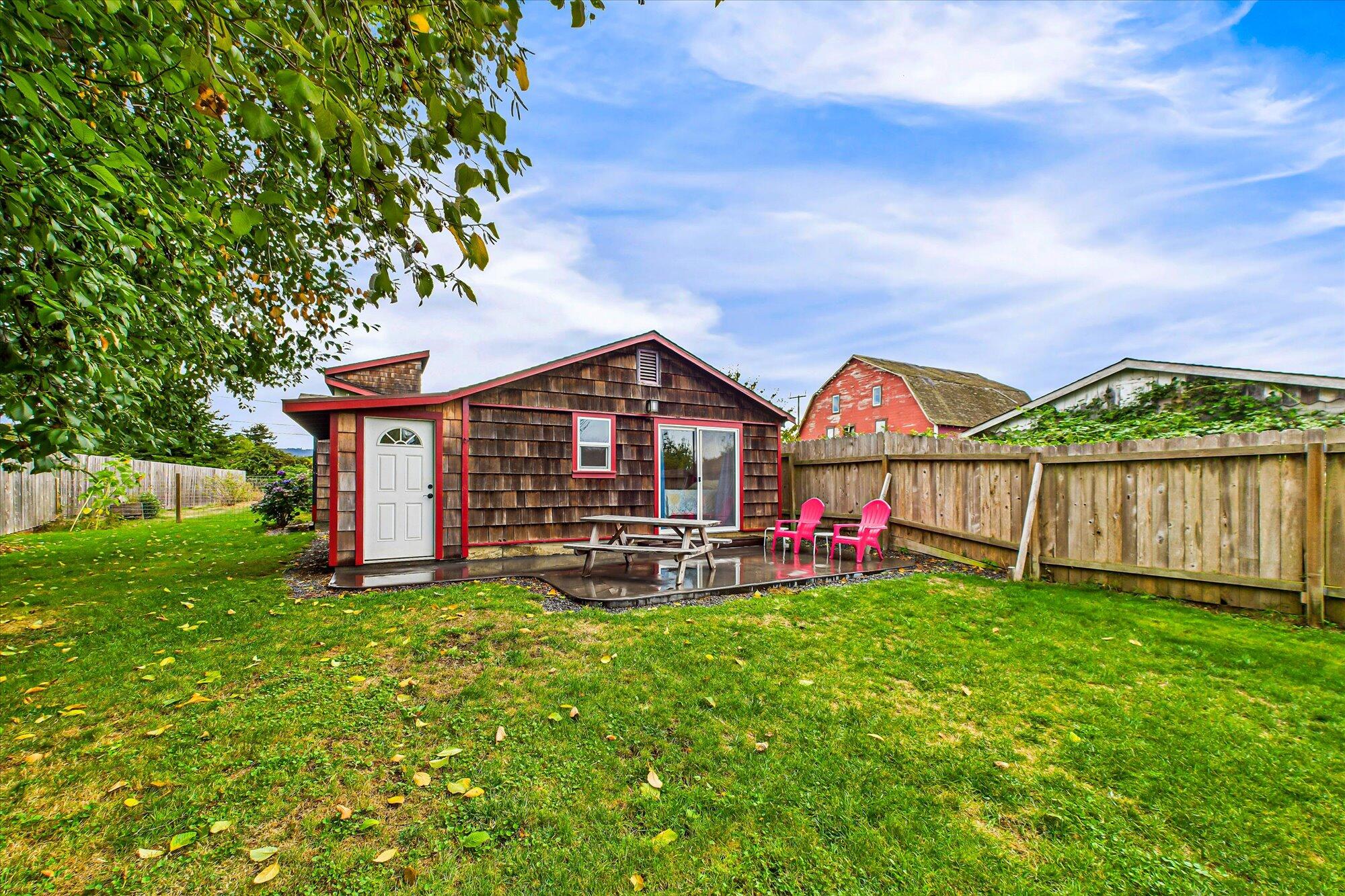 1716 Van Eaton Avenue, McKinleyville