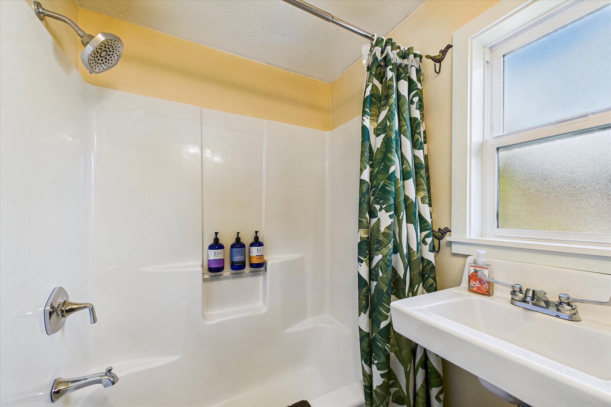 1716 Van Eaton Avenue, McKinleyville