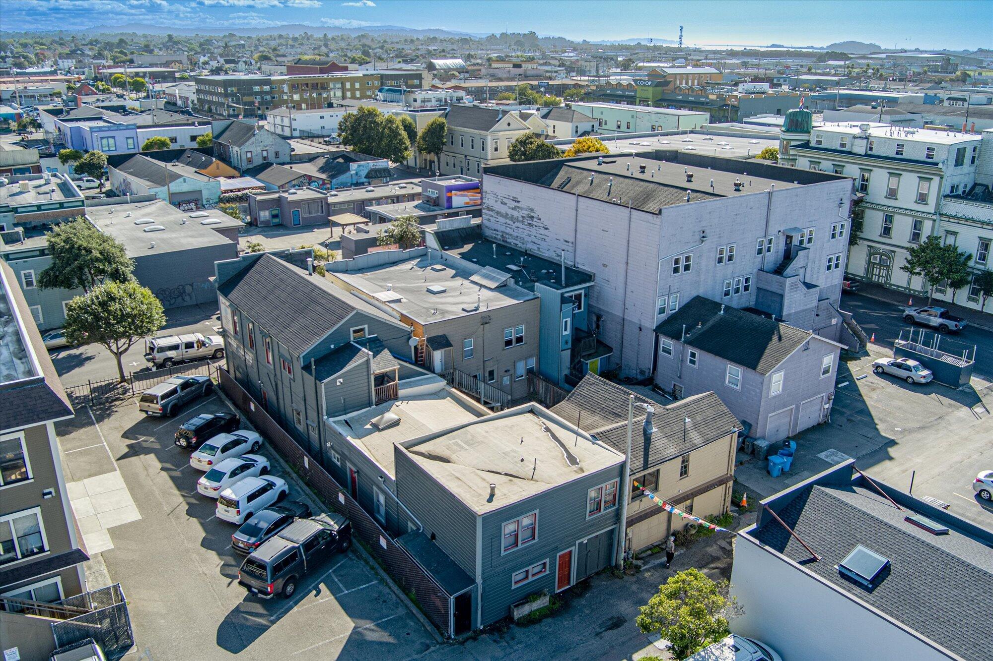 223 W 2nd Street, Eureka