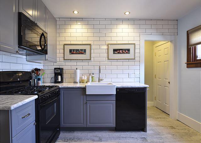 223 W 2nd Street, Eureka