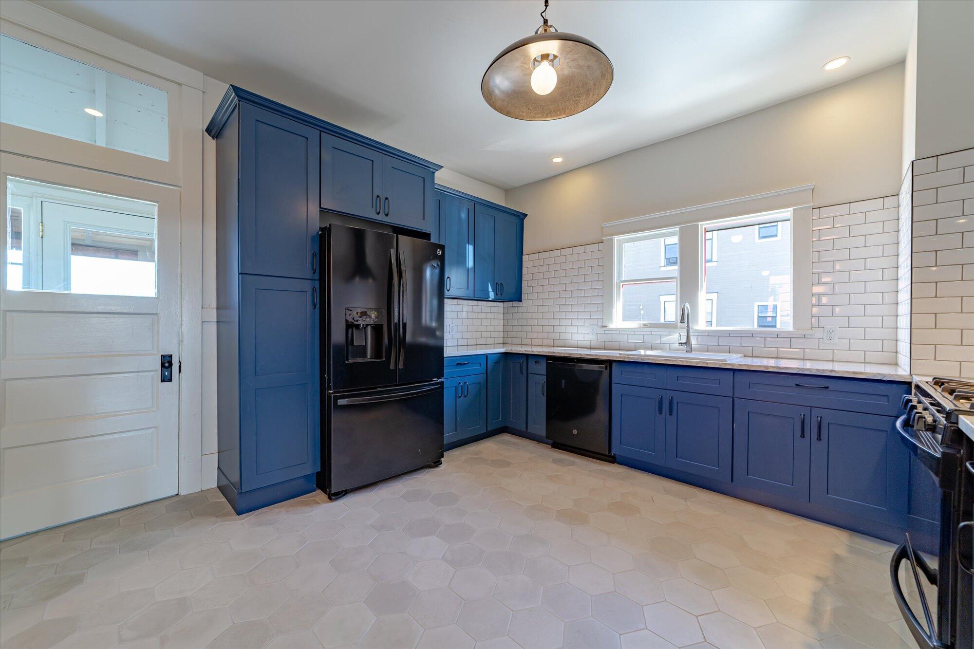 223 2nd Street, Eureka