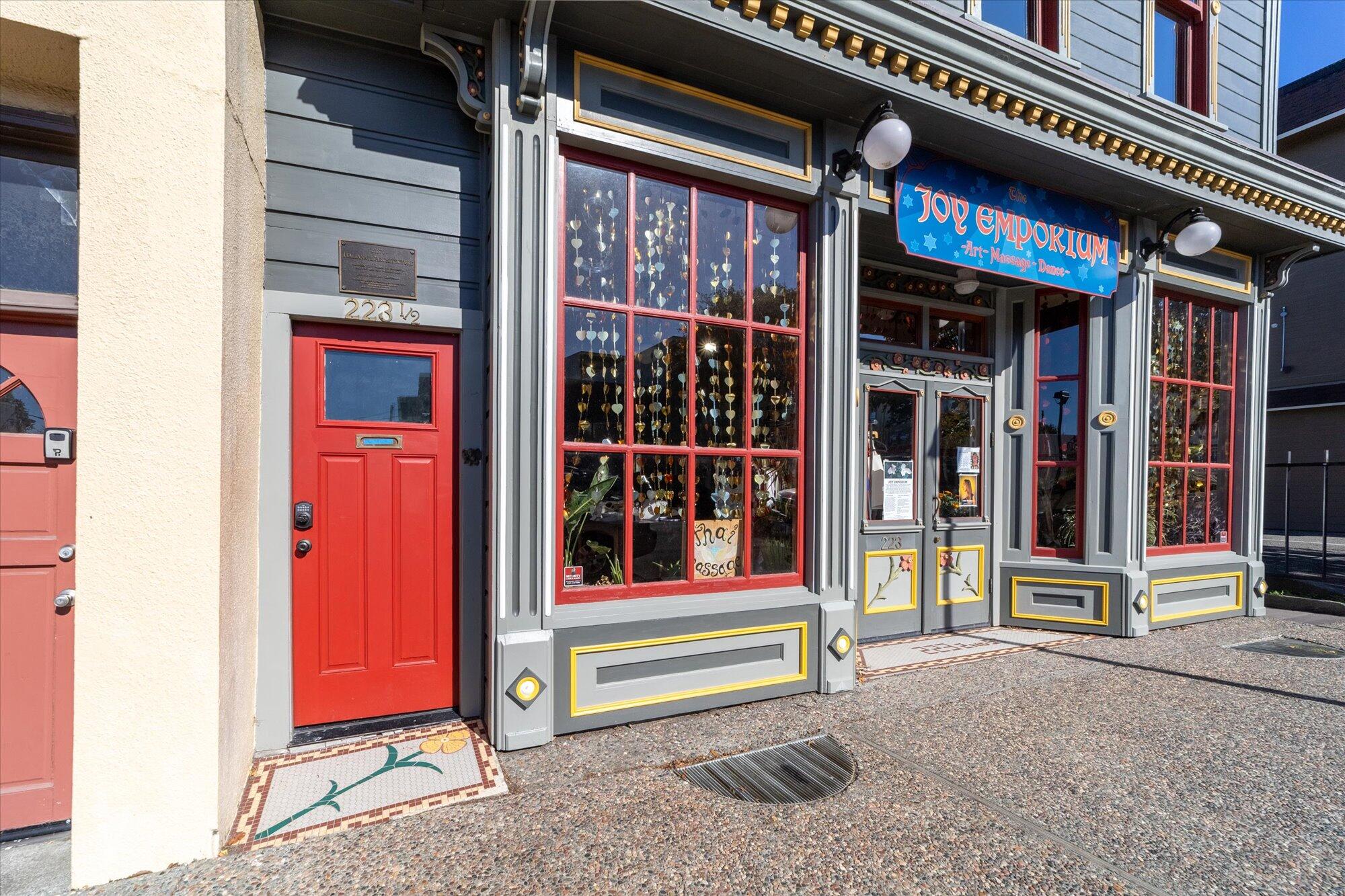 223 2nd Street, Eureka