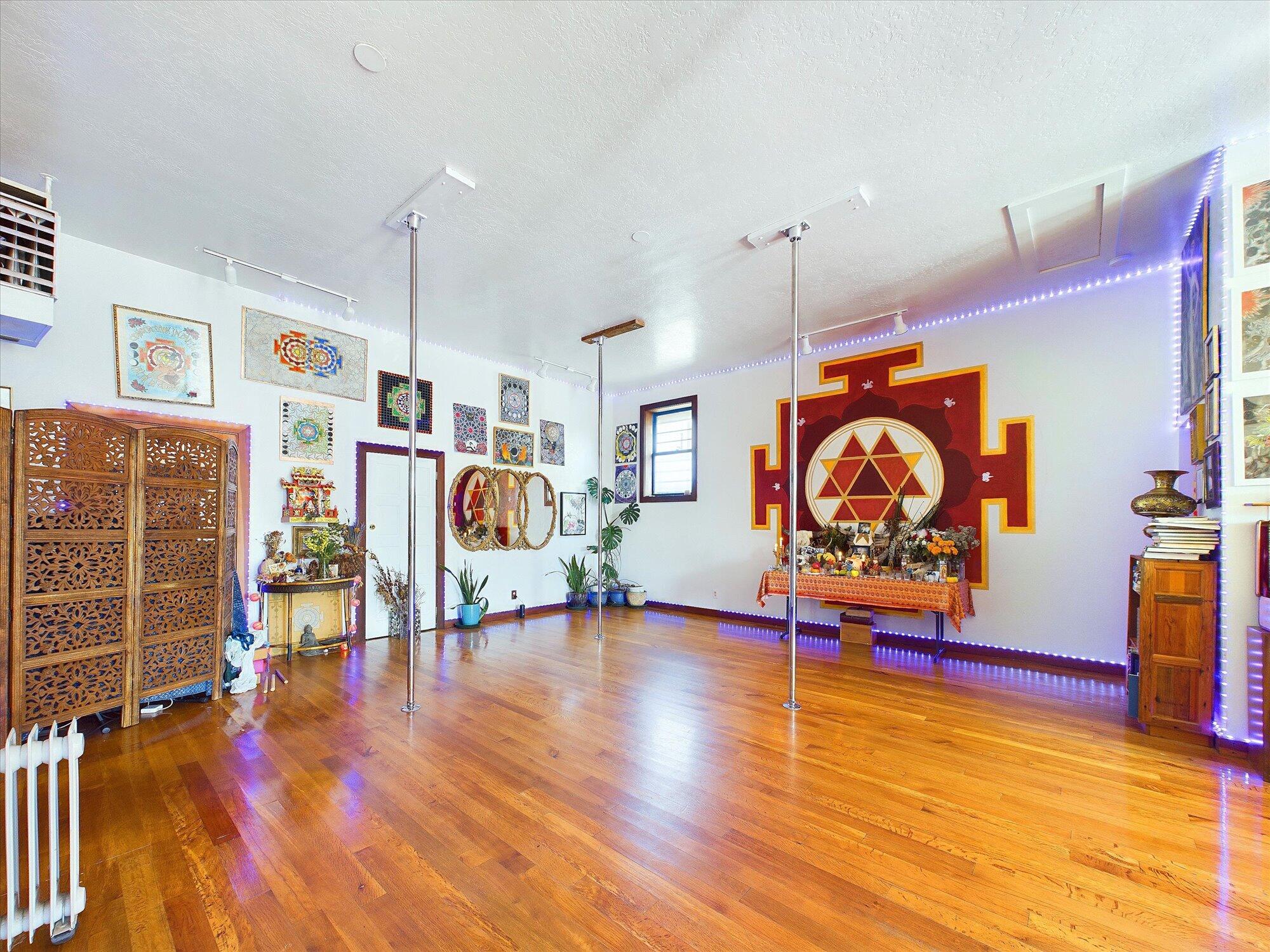 223 2nd Street, Eureka