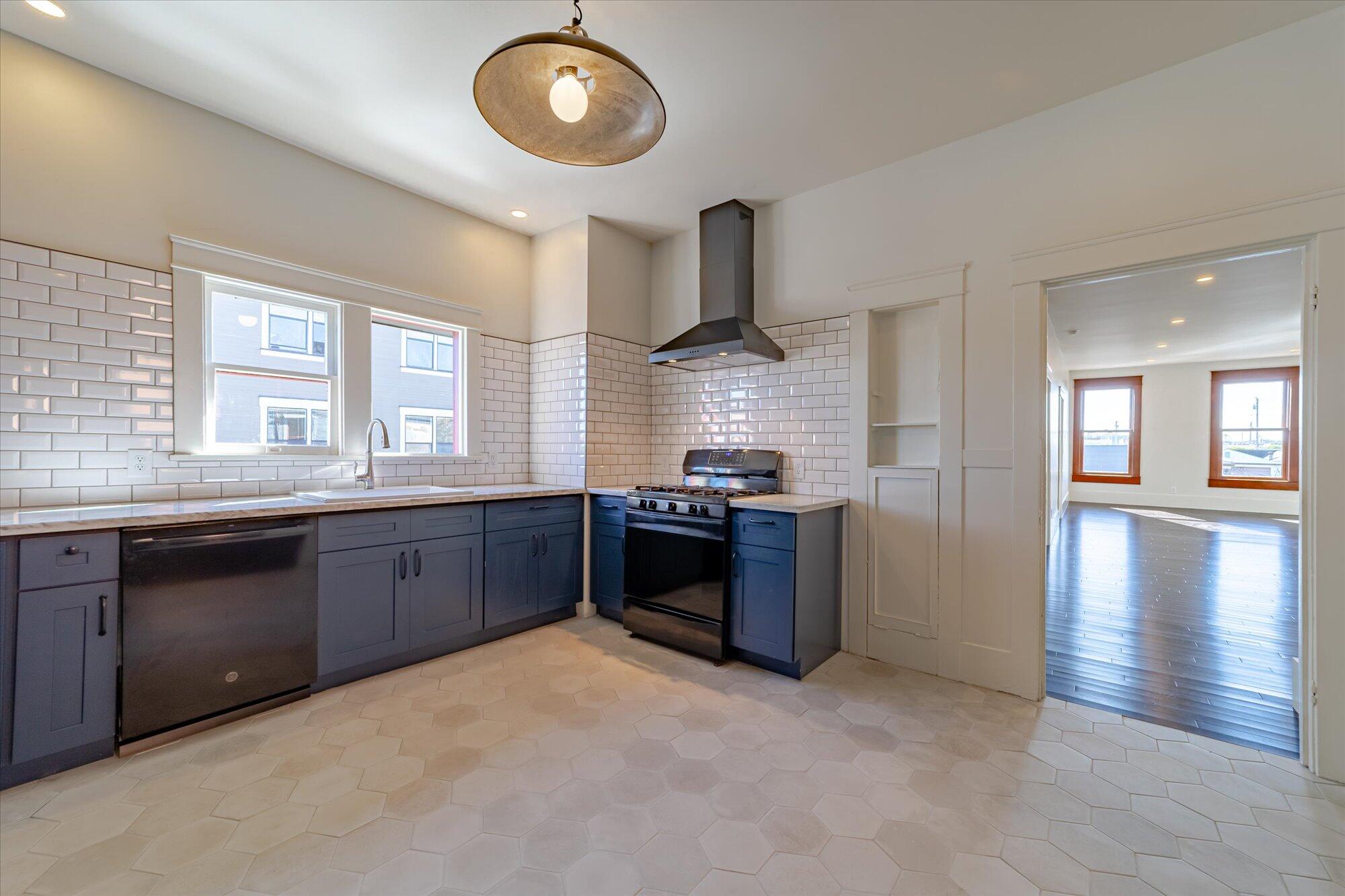 223 2nd Street, Eureka