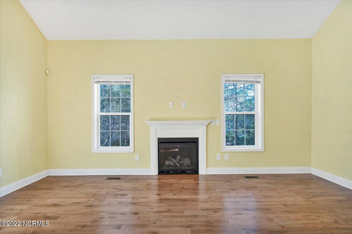 50 New Bedford Circle