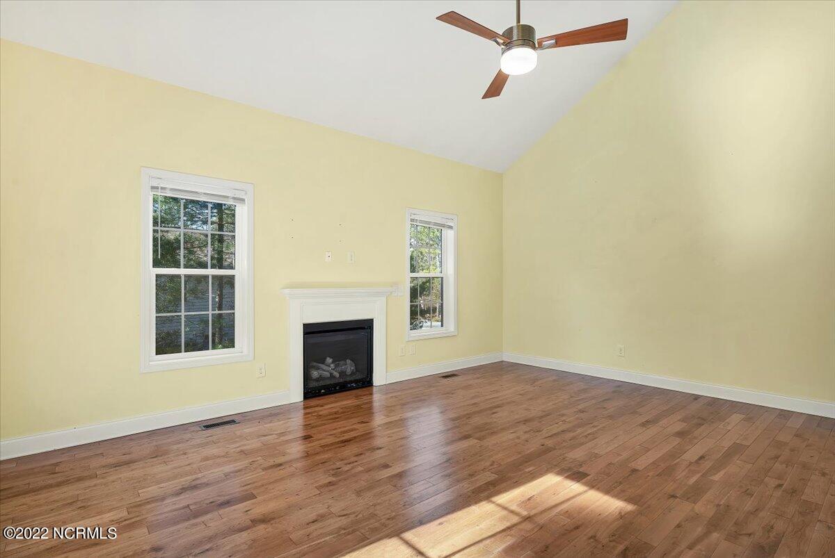 50 New Bedford Circle