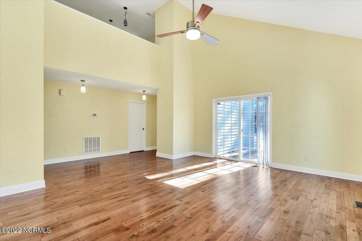 50 New Bedford Circle