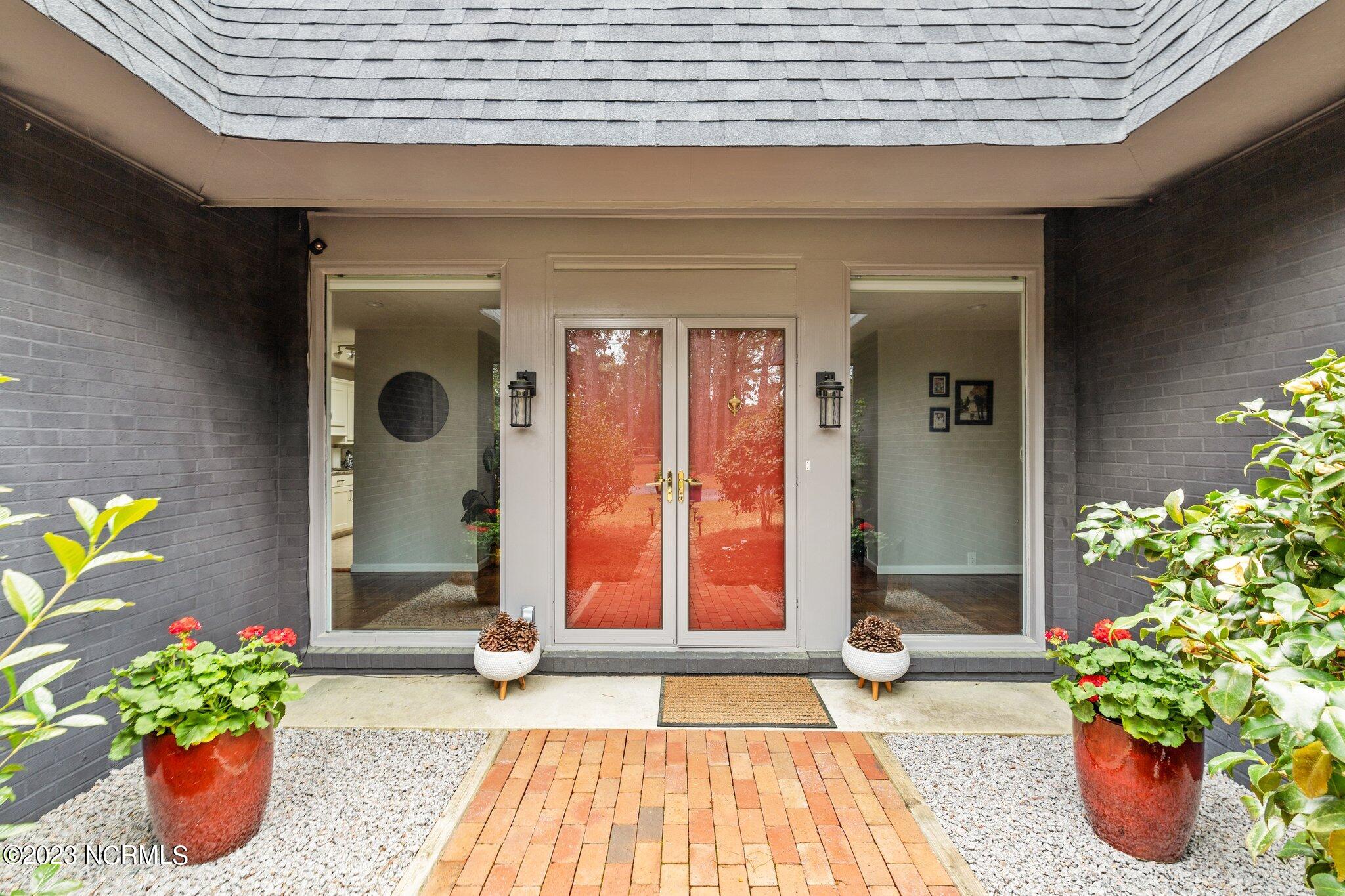 125 Horseshoe Road