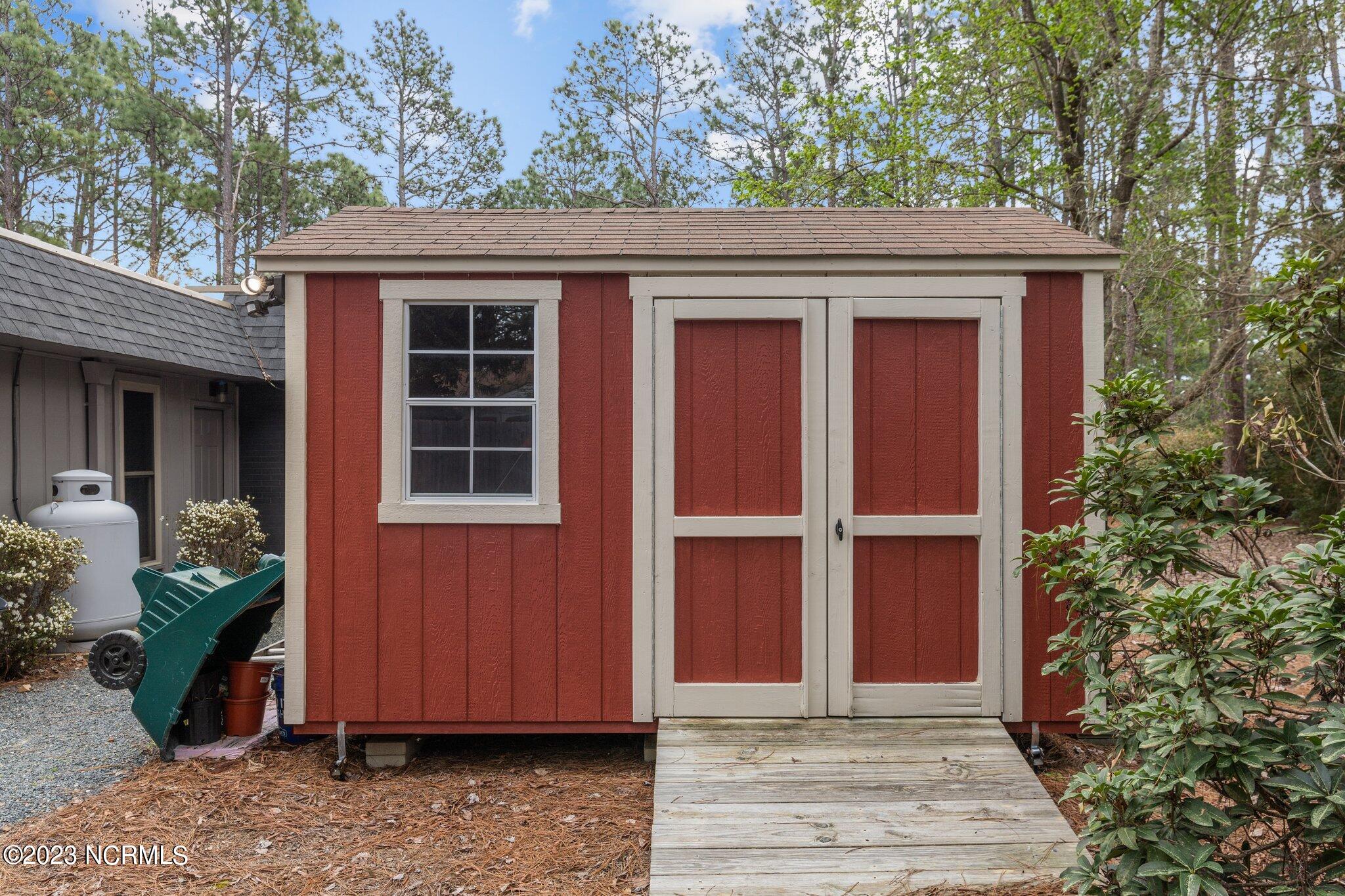 125 Horseshoe Road