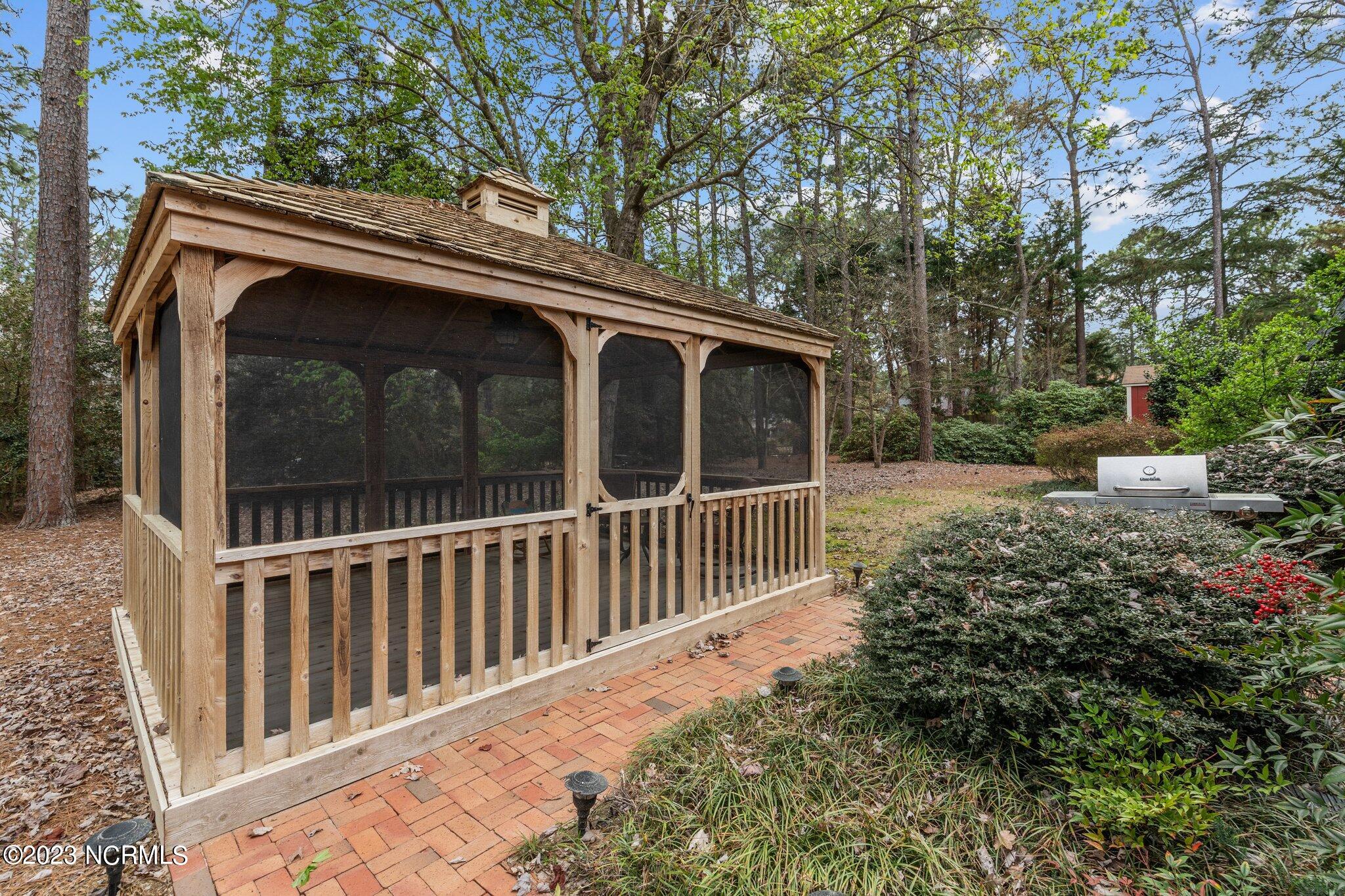 125 Horseshoe Road