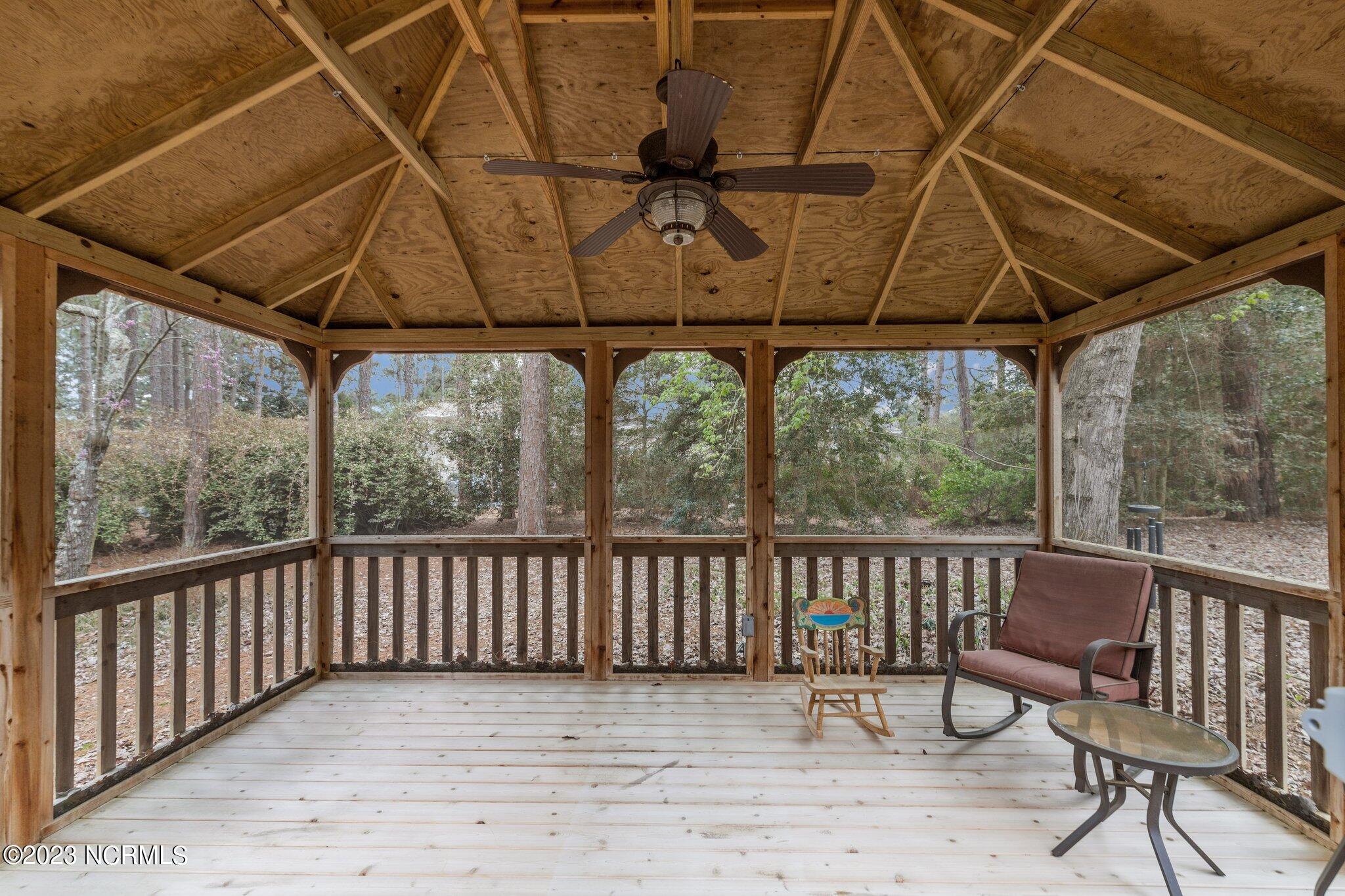 125 Horseshoe Road