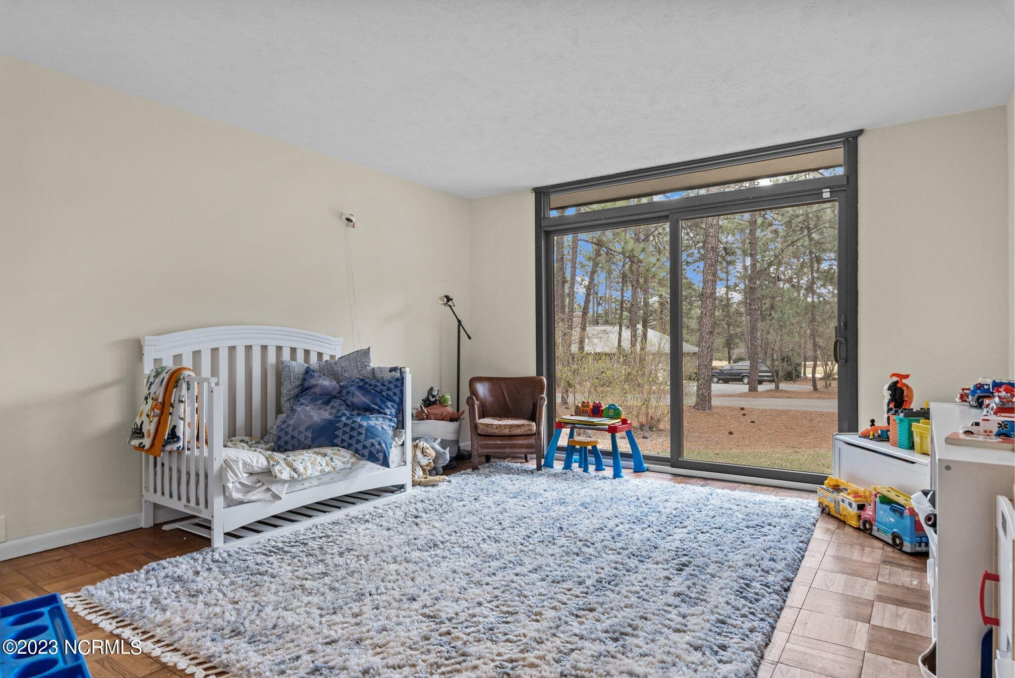 125 Horseshoe Road