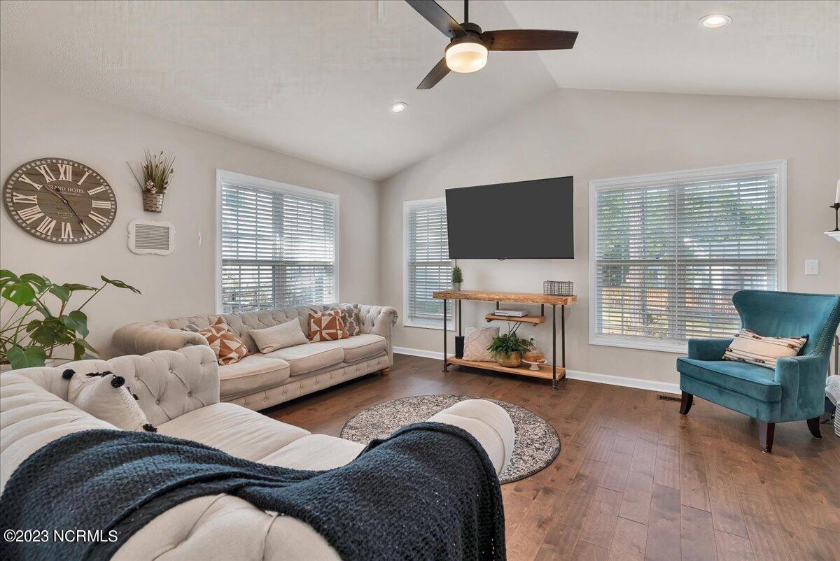 29 Calhoun Lane