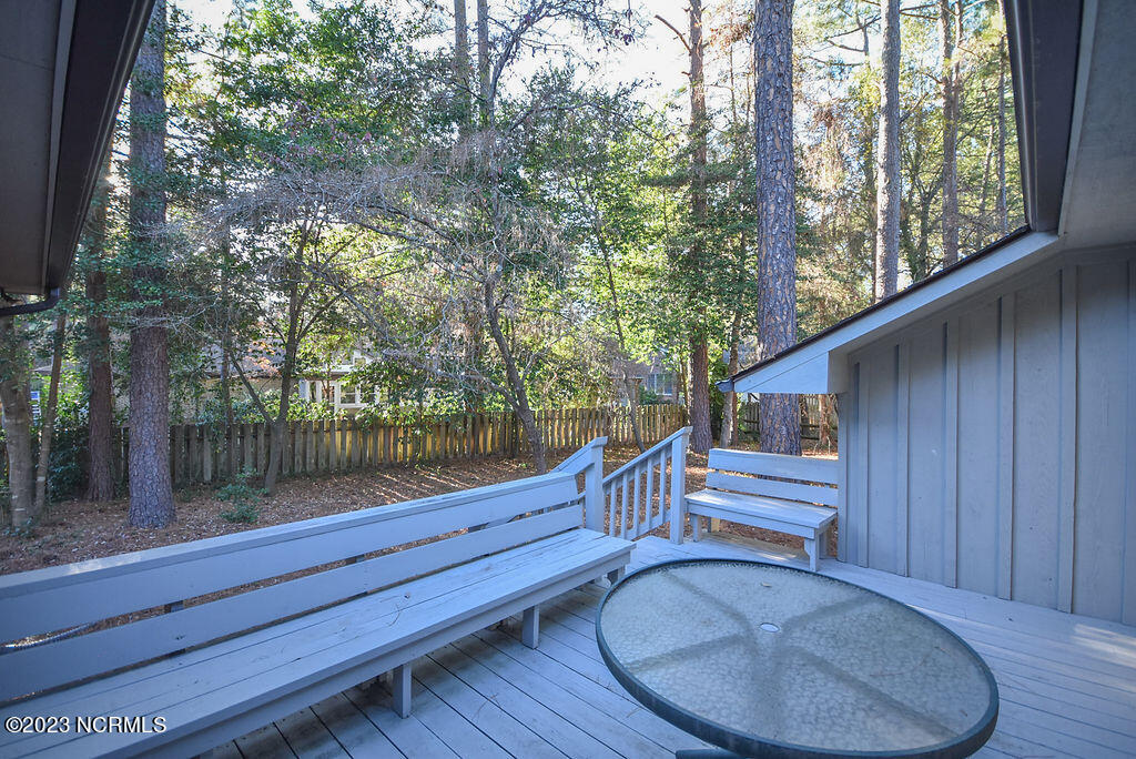 185 Tamarisk Lane