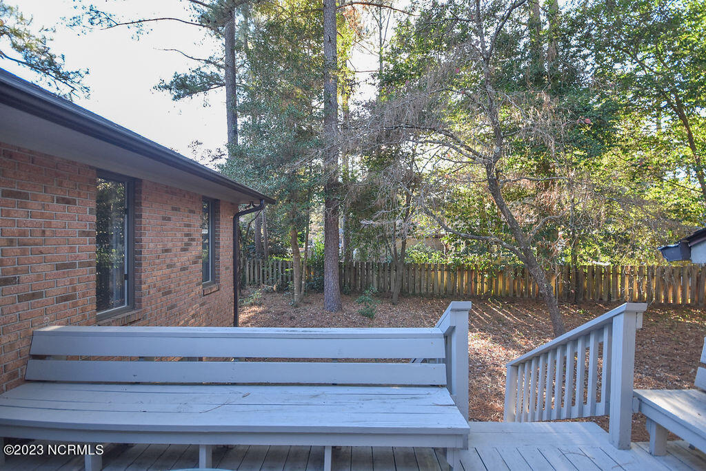 185 Tamarisk Lane