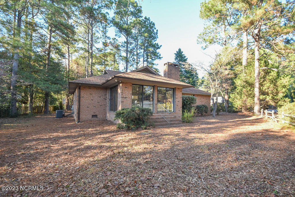 185 Tamarisk Lane