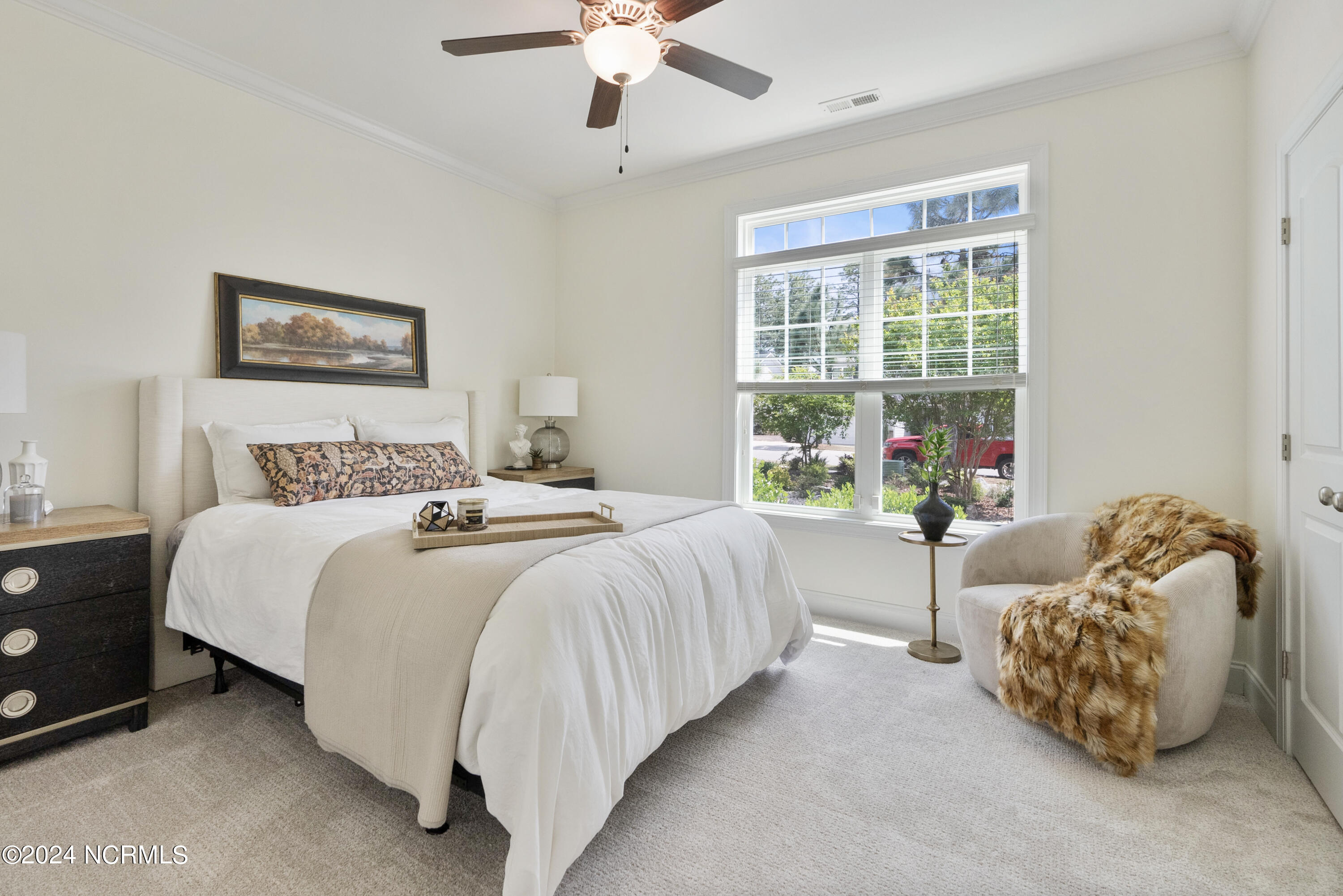 215 N Bracken Fern Lane