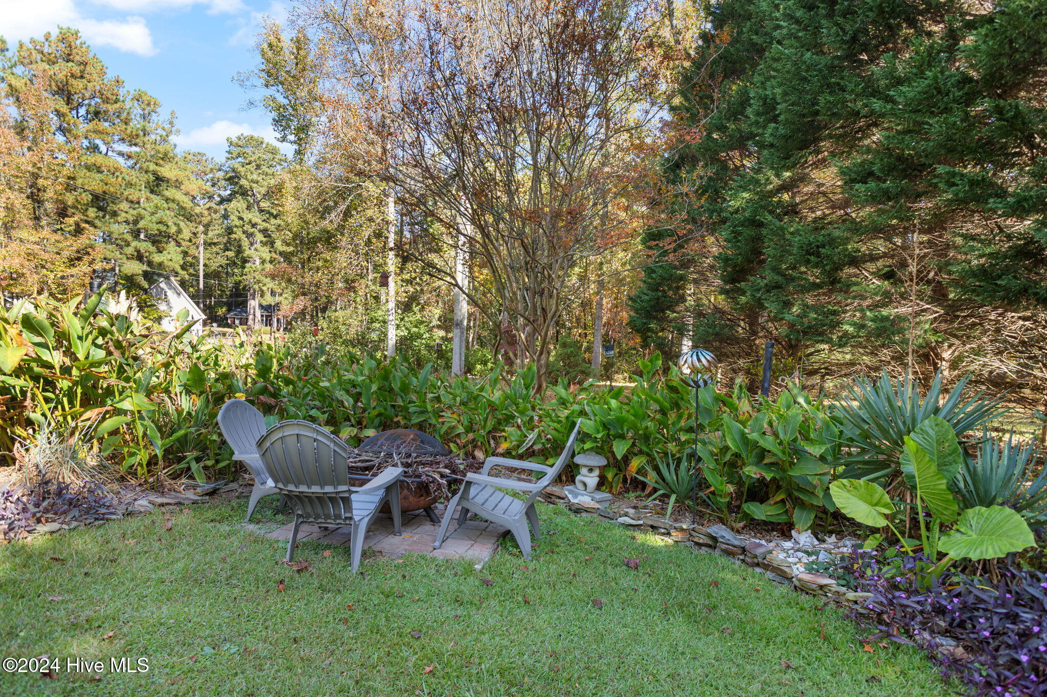 105 Sandhurst Place