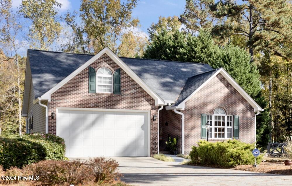 105 Sandhurst Place