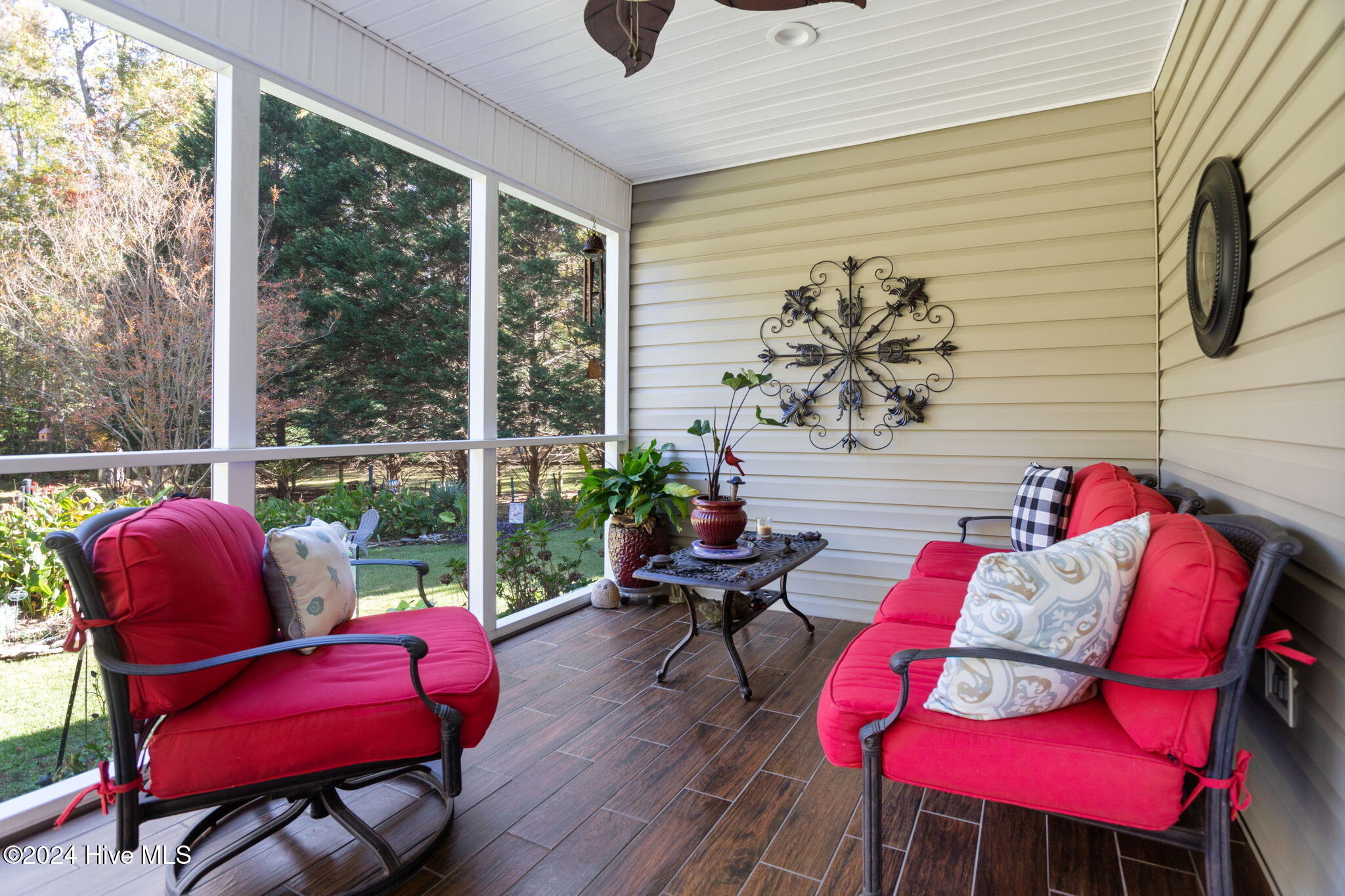 105 Sandhurst Place