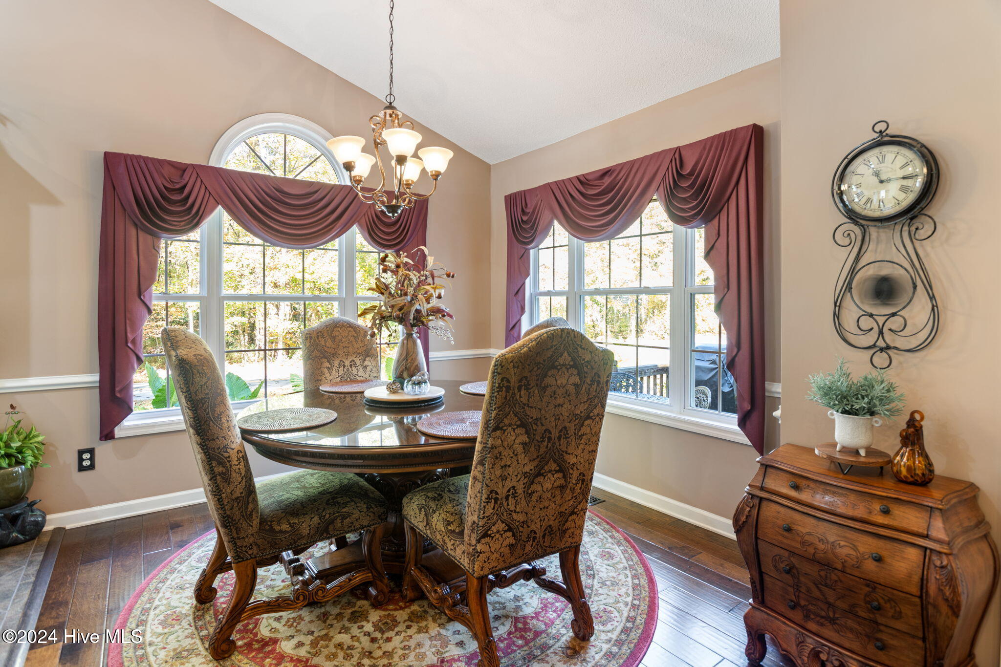 105 Sandhurst Place