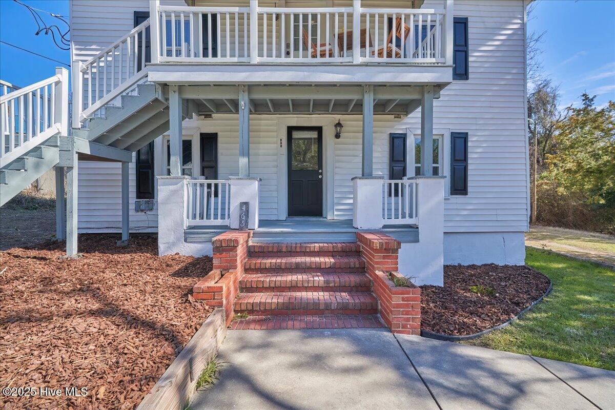 465 W New Hampshire Avenue