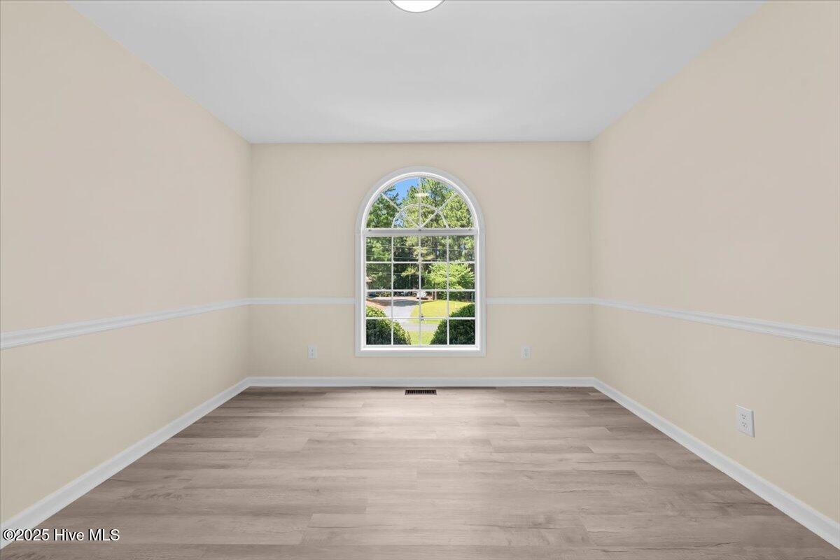114 Rothbury Drive