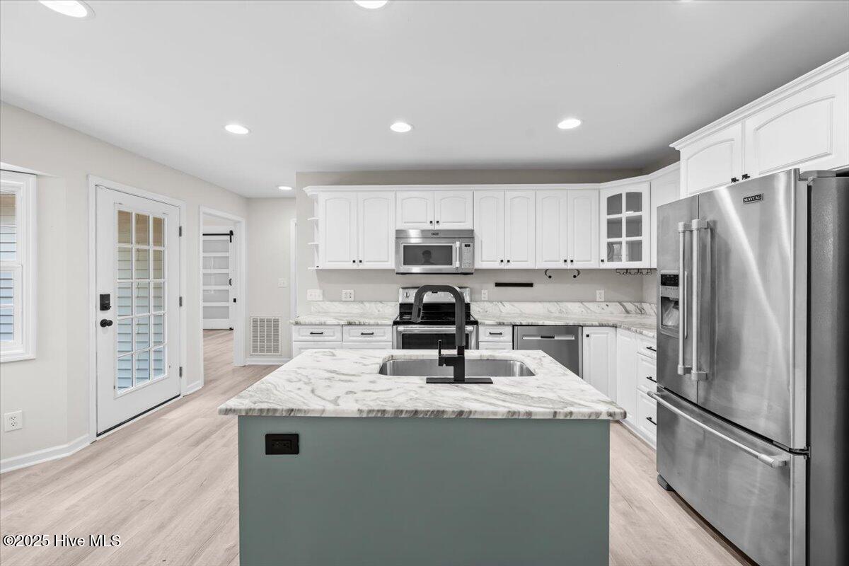 114 Rothbury Drive