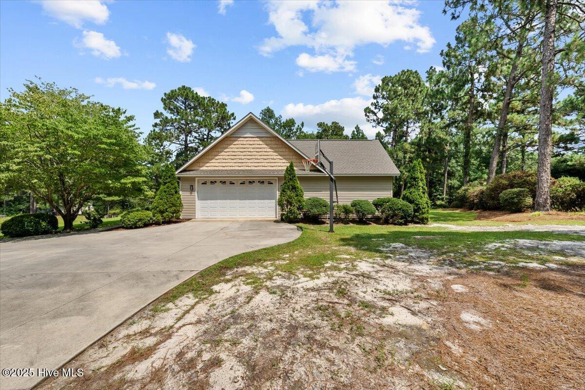 114 Rothbury Drive