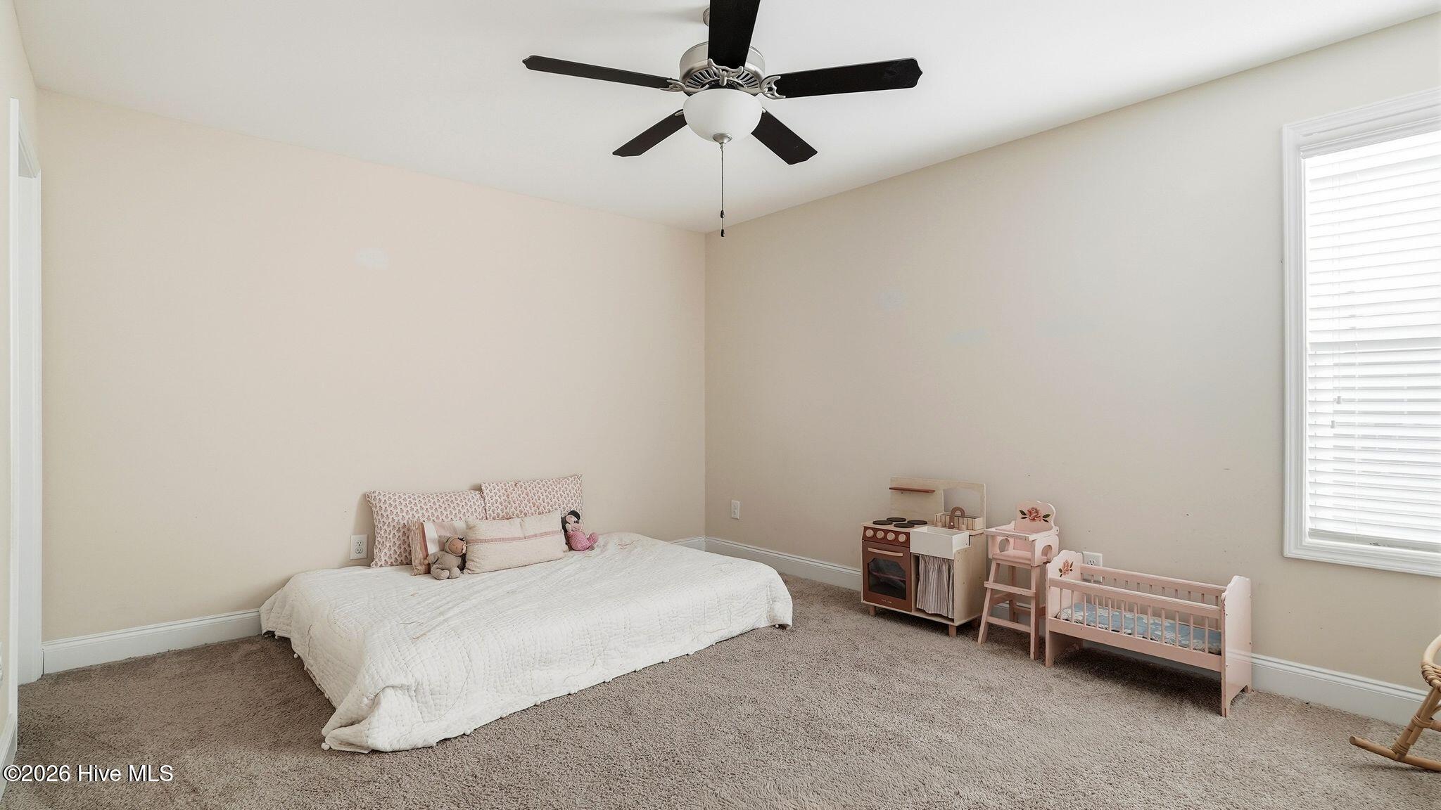 528 Foothills Street