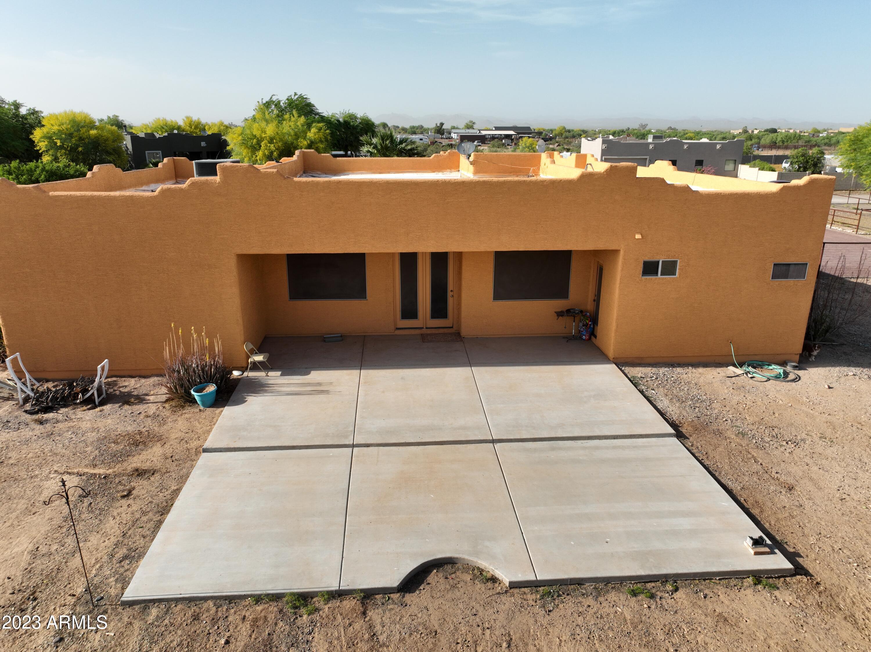 21025 W MADRE DEL ORO Drive