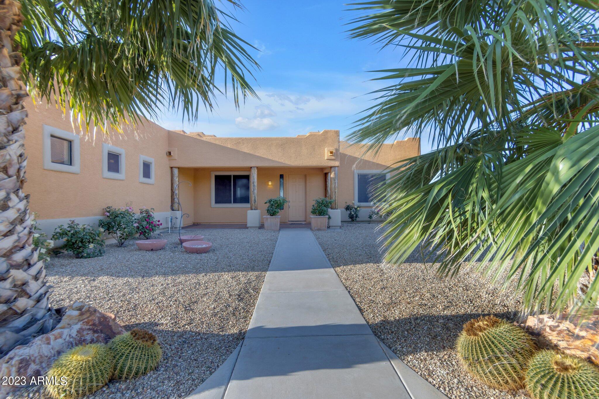 21025 W MADRE DEL ORO Drive