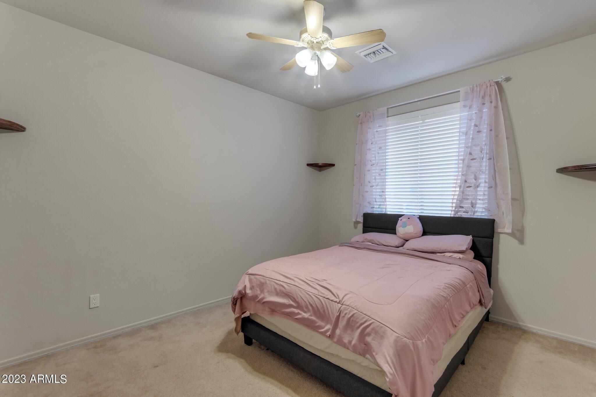 21025 W MADRE DEL ORO Drive