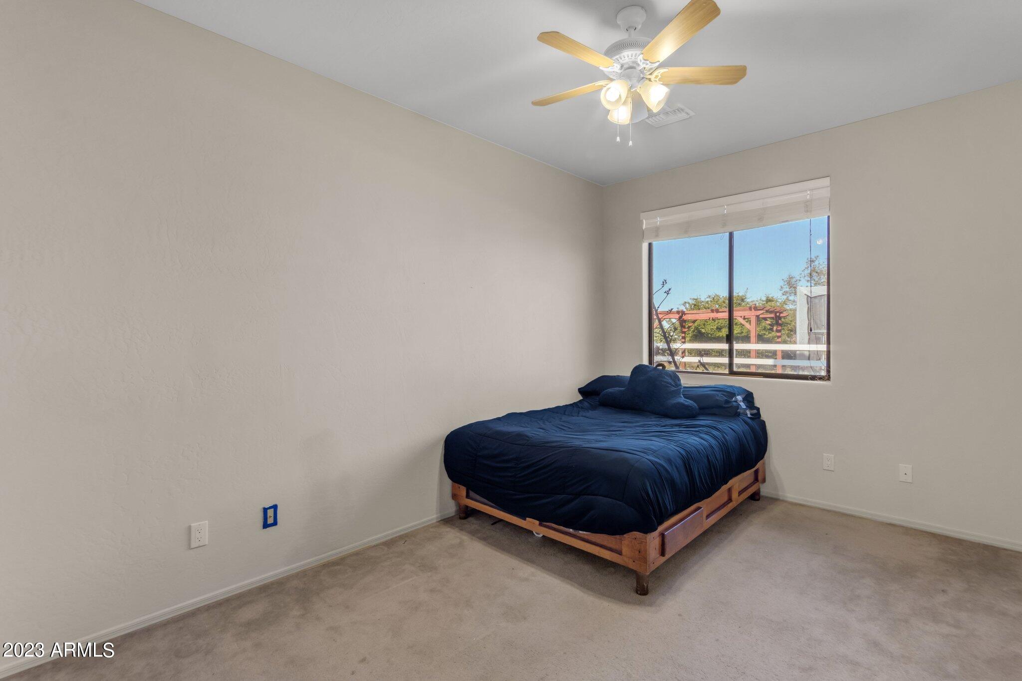 21025 W MADRE DEL ORO Drive