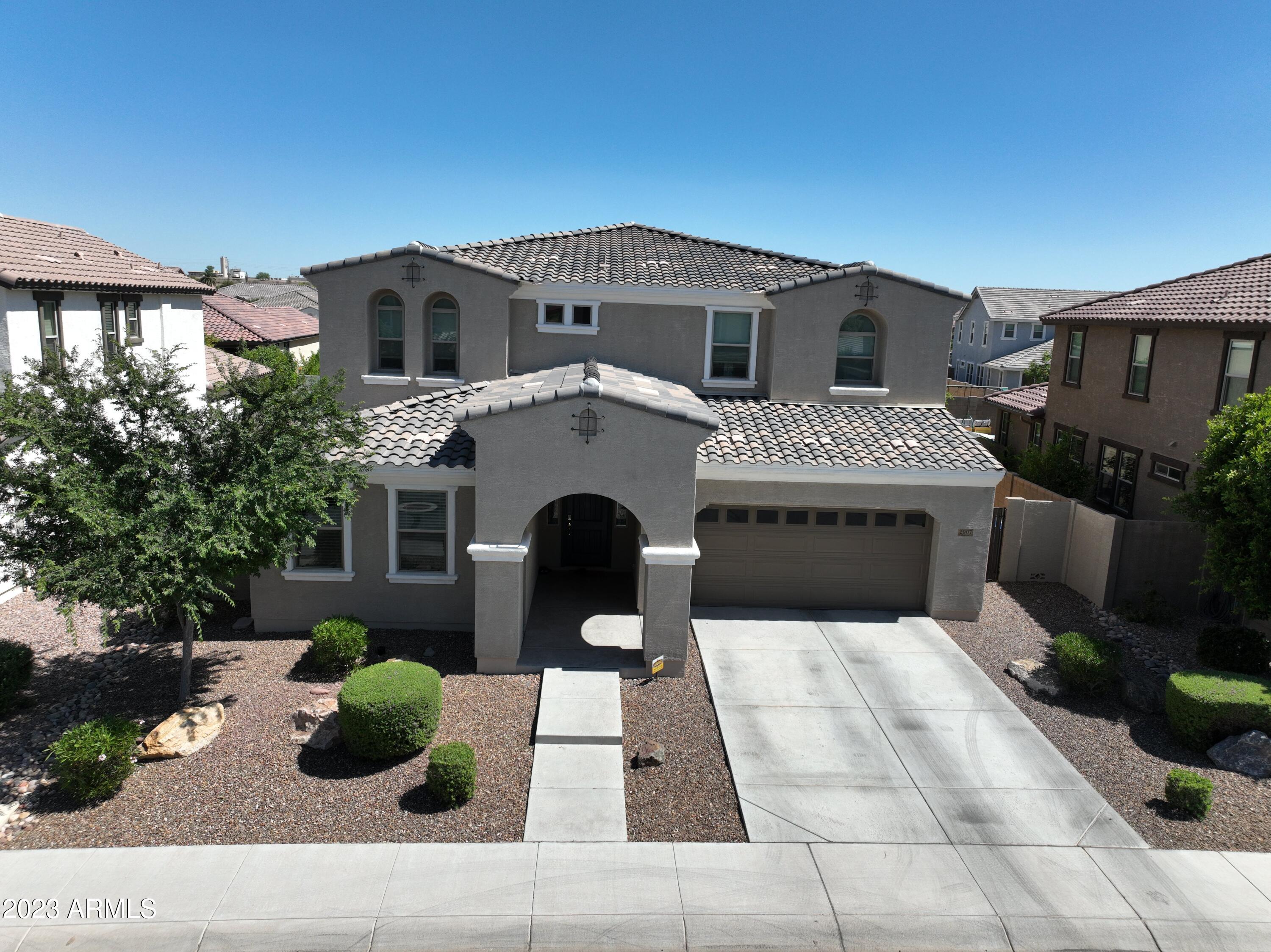 2907 E VIRGINIA Street