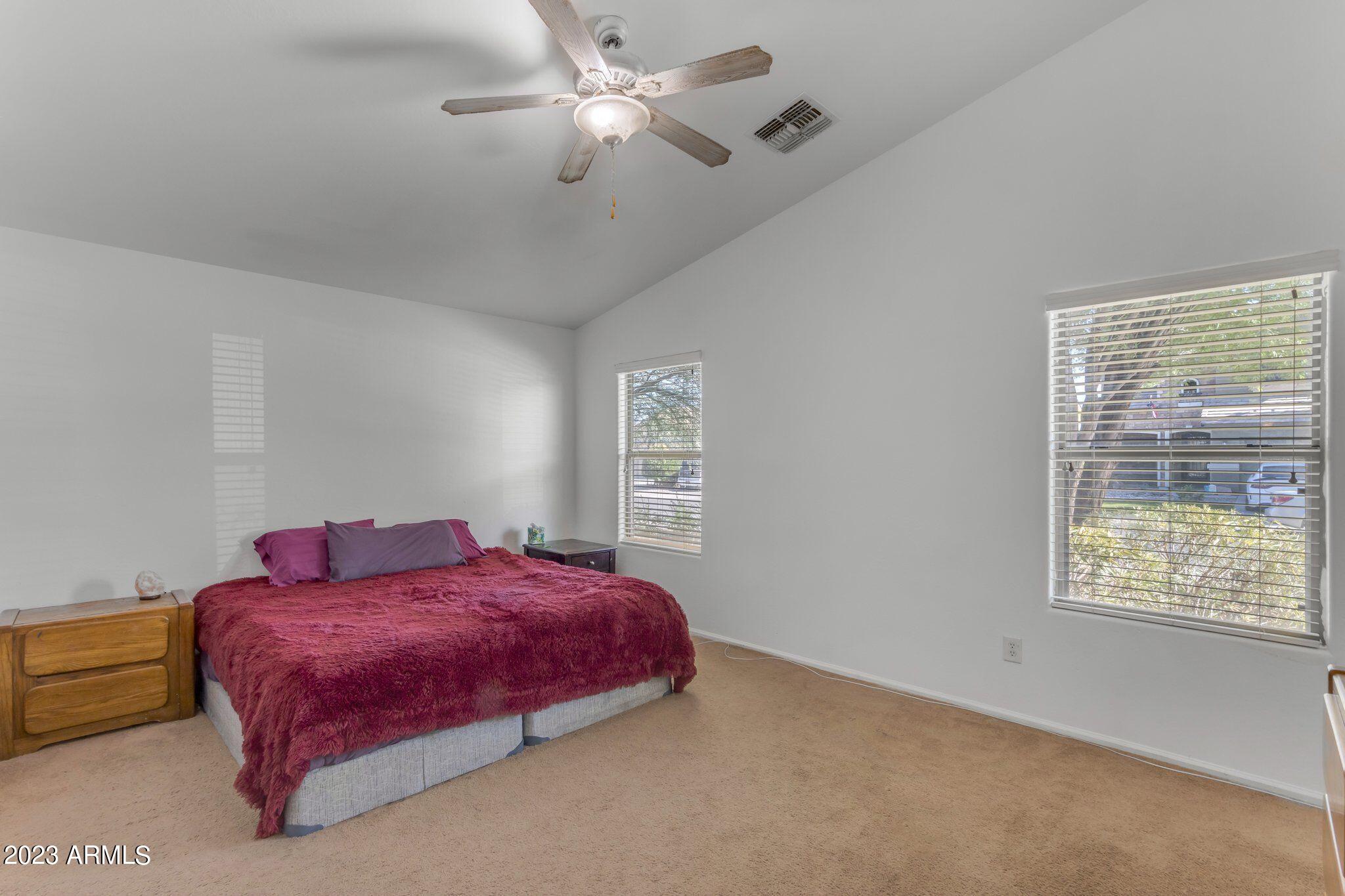 660 W MESQUITE TREE Lane