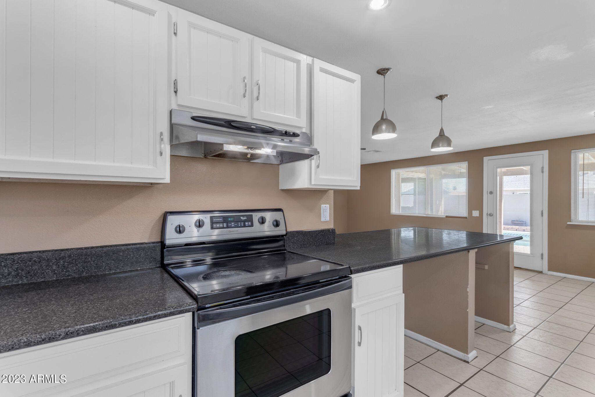 1403 W PALOMINO Drive