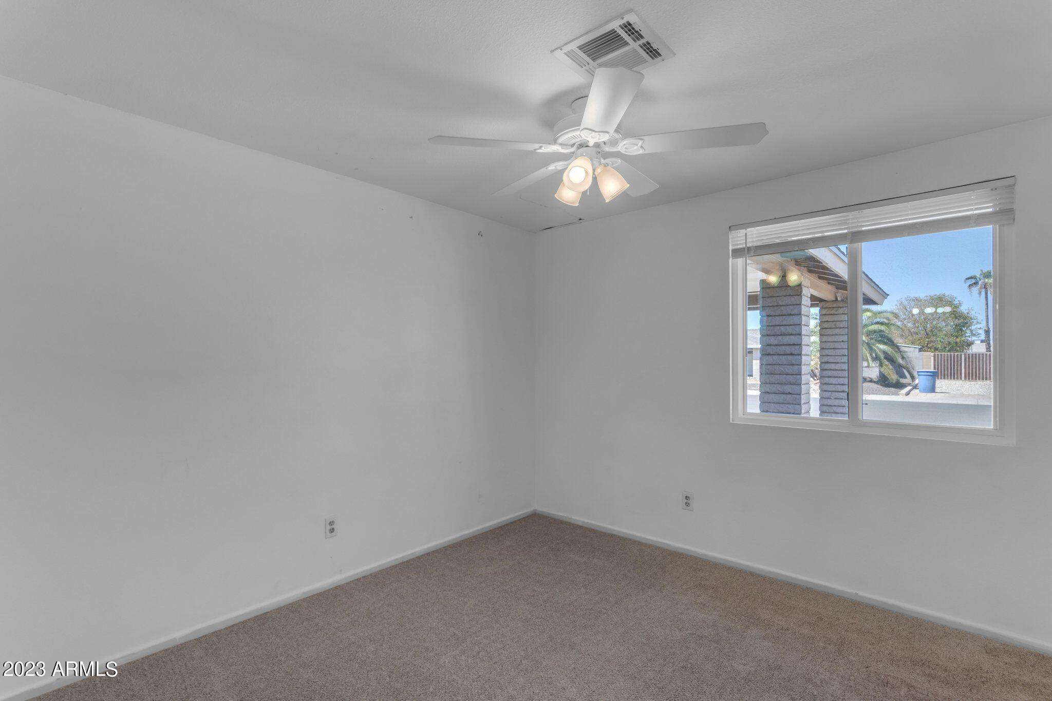 1403 W PALOMINO Drive